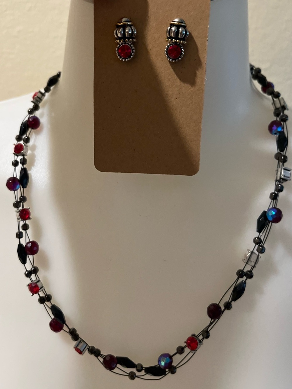 414. NWT CHICO’S TRIPLE STRAND BEAD NECKLACE & EARRING SET